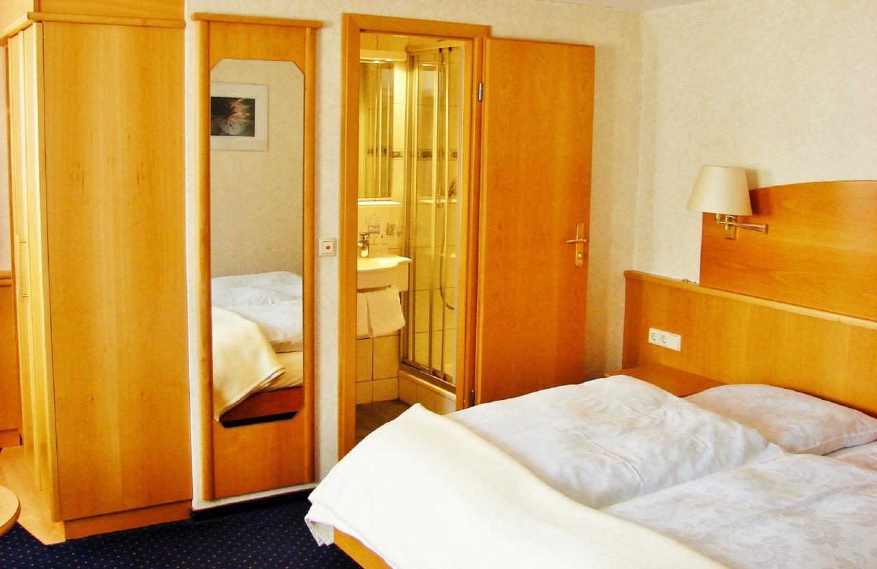 Hotel Gasthof Kreuz 巴特布考 外观 照片